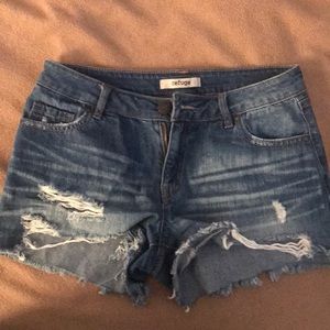 medium wash denim shorts